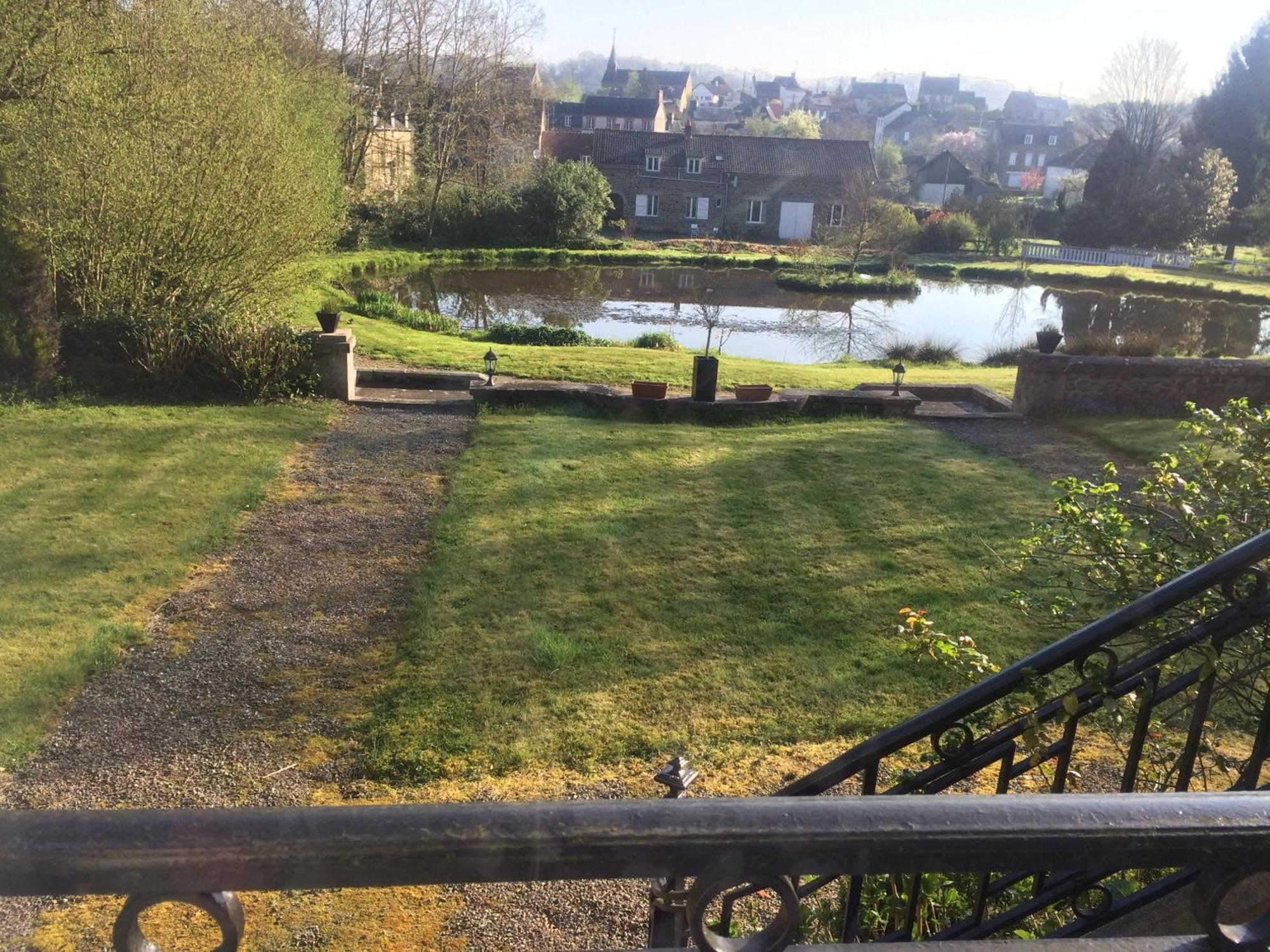 Chateau Anaselle Condé-sur-Noireau Esterno foto